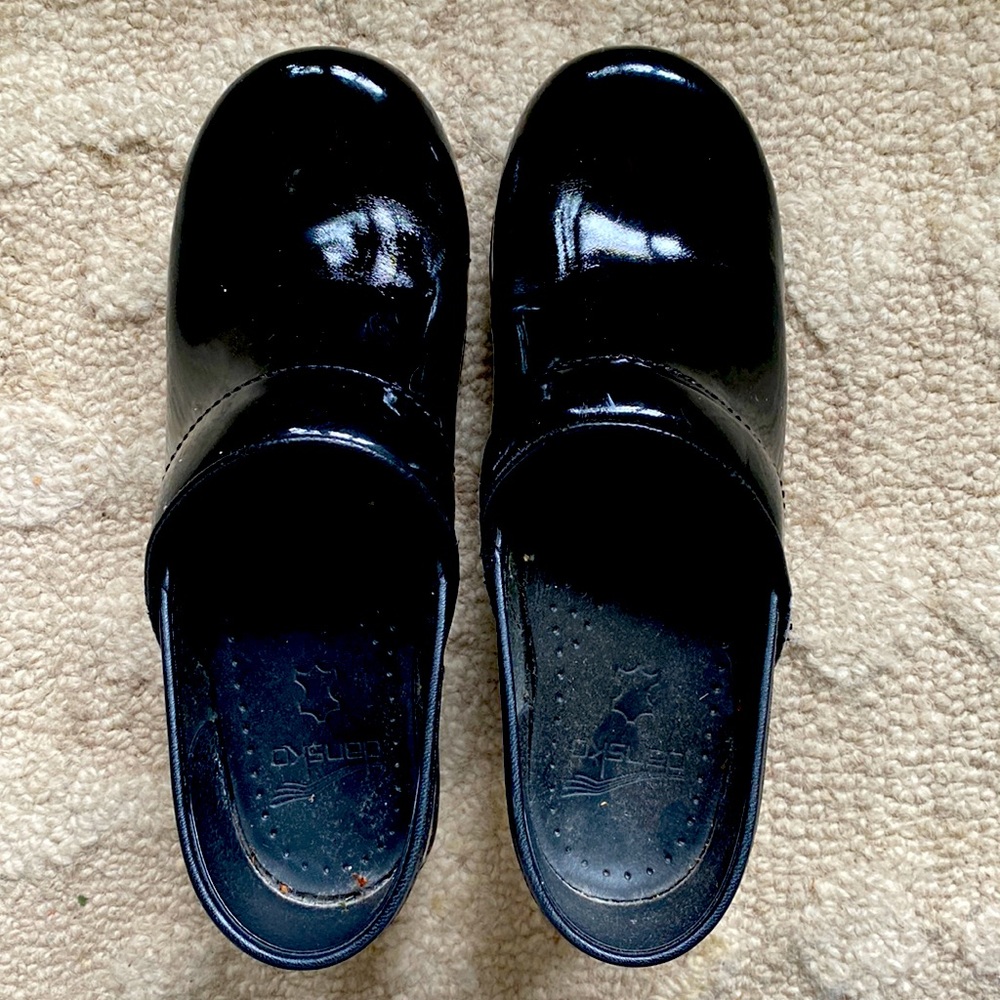 Women’s Dansko Clog Patent Leather